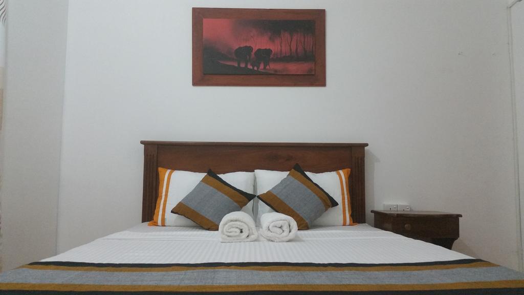 Sanasuma Rest Hotel Anuradhapura Eksteriør billede