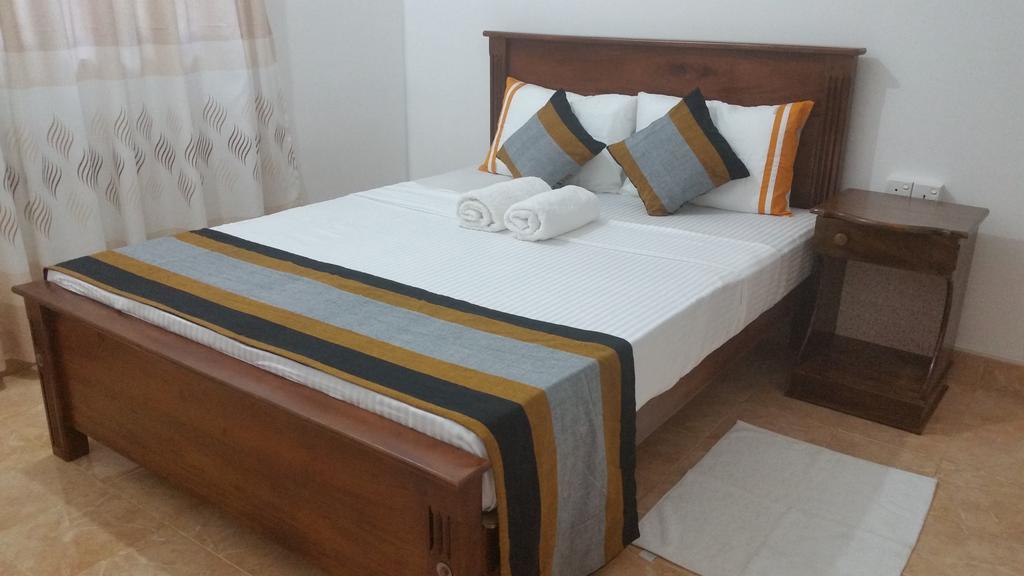 Sanasuma Rest Hotel Anuradhapura Eksteriør billede