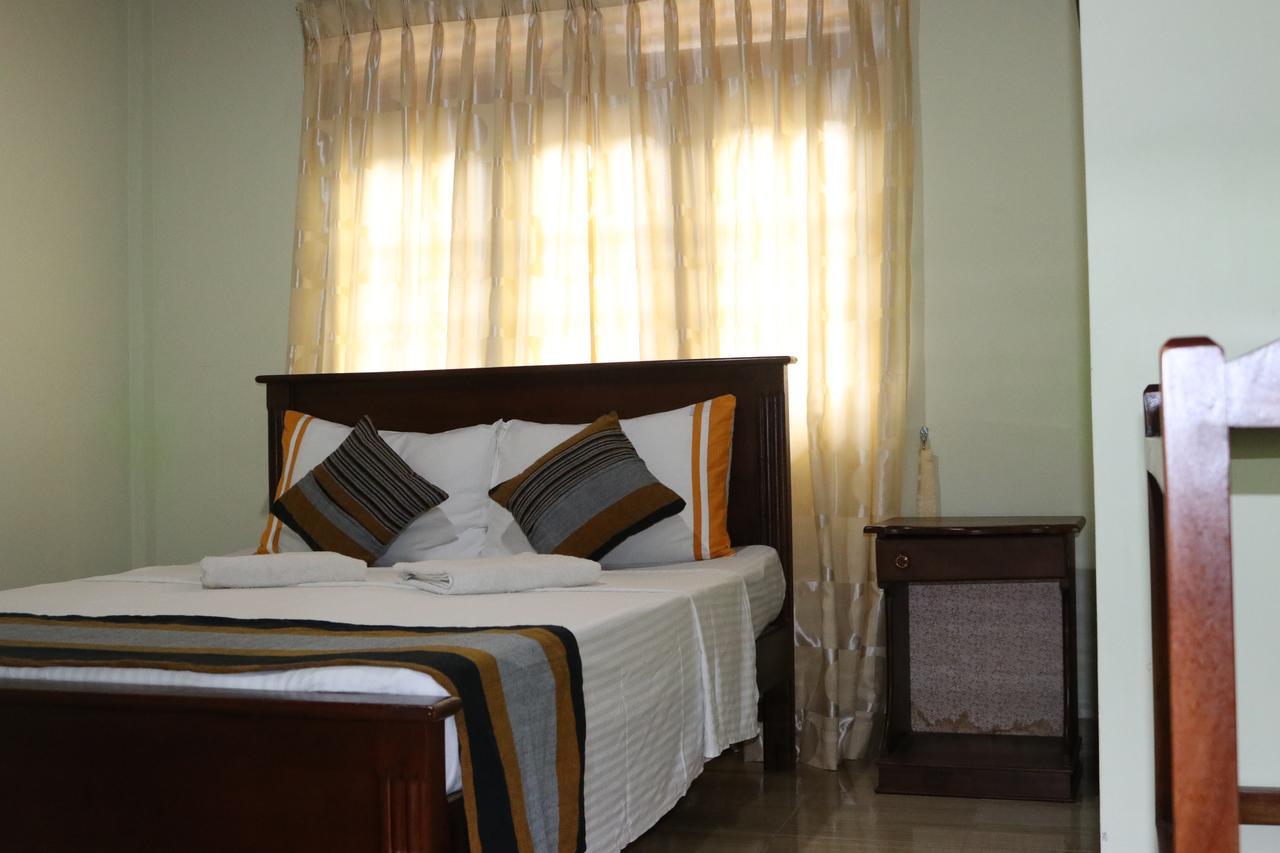 Sanasuma Rest Hotel Anuradhapura Eksteriør billede